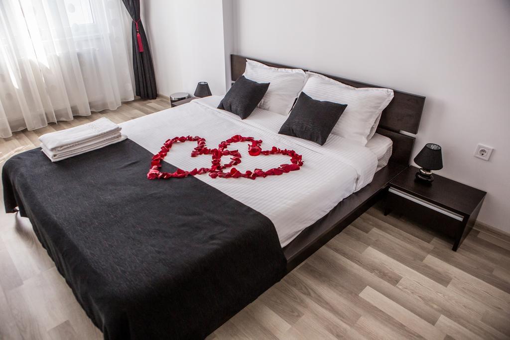 Oasis By The Sea - Summerland Apartment Mamaia Exterior foto